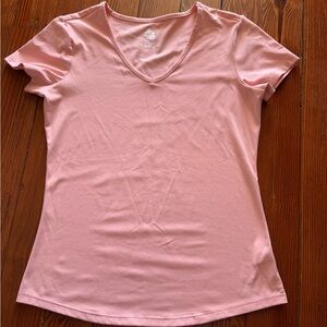 #154 Women’s GUC RBX coral Pink V-Neck short sleeve Top size Small